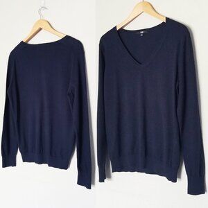Uniqlo Navy Blue V Neck Pullover Sweater L Cotton Cashmere Long Sleeve Preppy